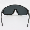 Gafas deportivas polarizadas negras con clip óptico